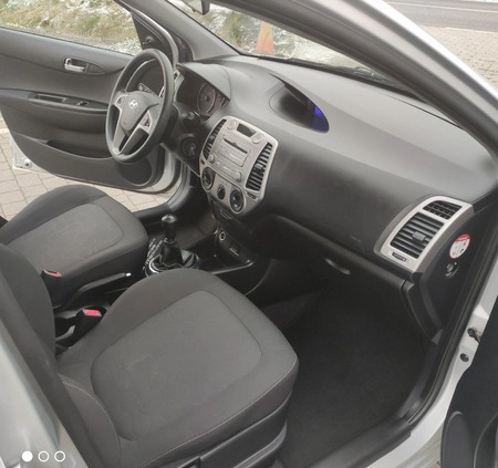 Hyundai i20 cena 17800 przebieg: 223200, rok produkcji 2011 z Libiąż małe 254